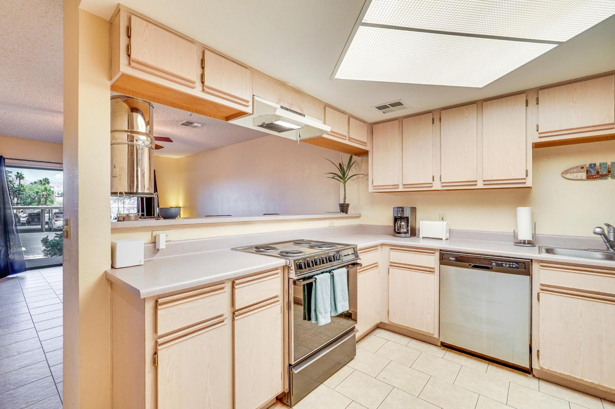 Queens Bay Resort Condo Walk To Golf, Pool, Beach Лейк-Хавасу-Сити Экстерьер фото